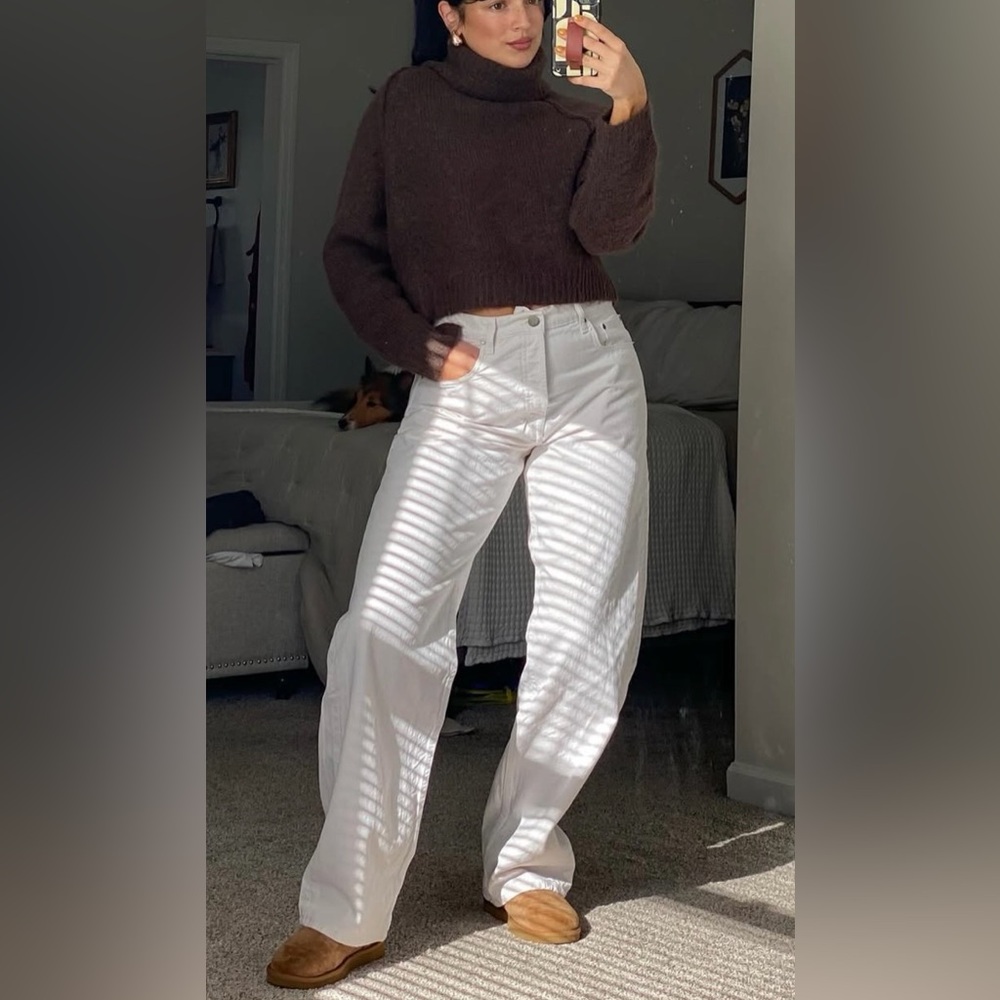 Zara Women's Cream Flare Jeans